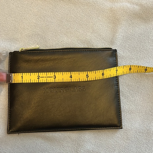 Hourglass Makeup Pouch - Picture 5 of 6